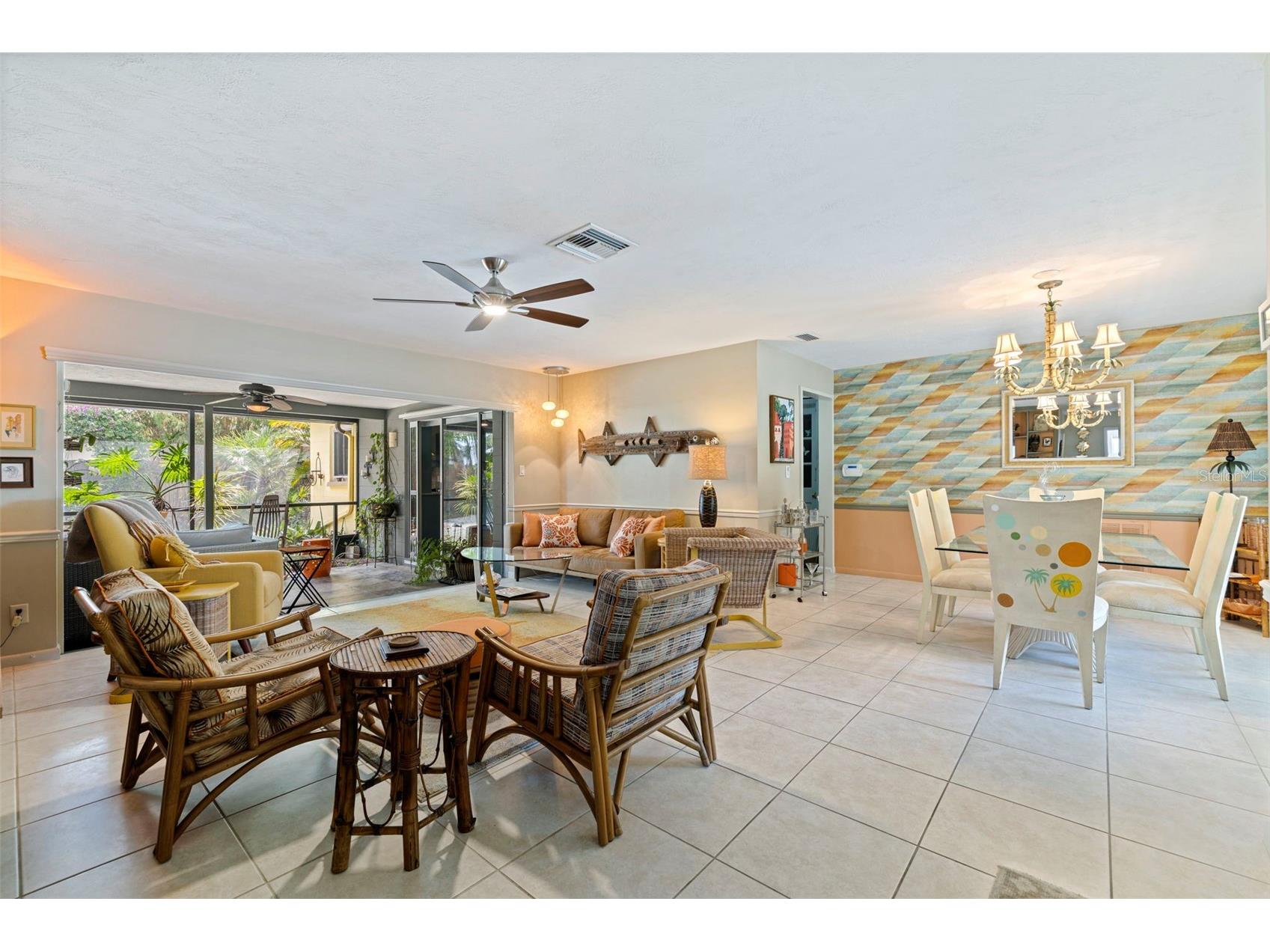 6848 16th Way S Saint Petersburg FL 33712 TB8501944 image3