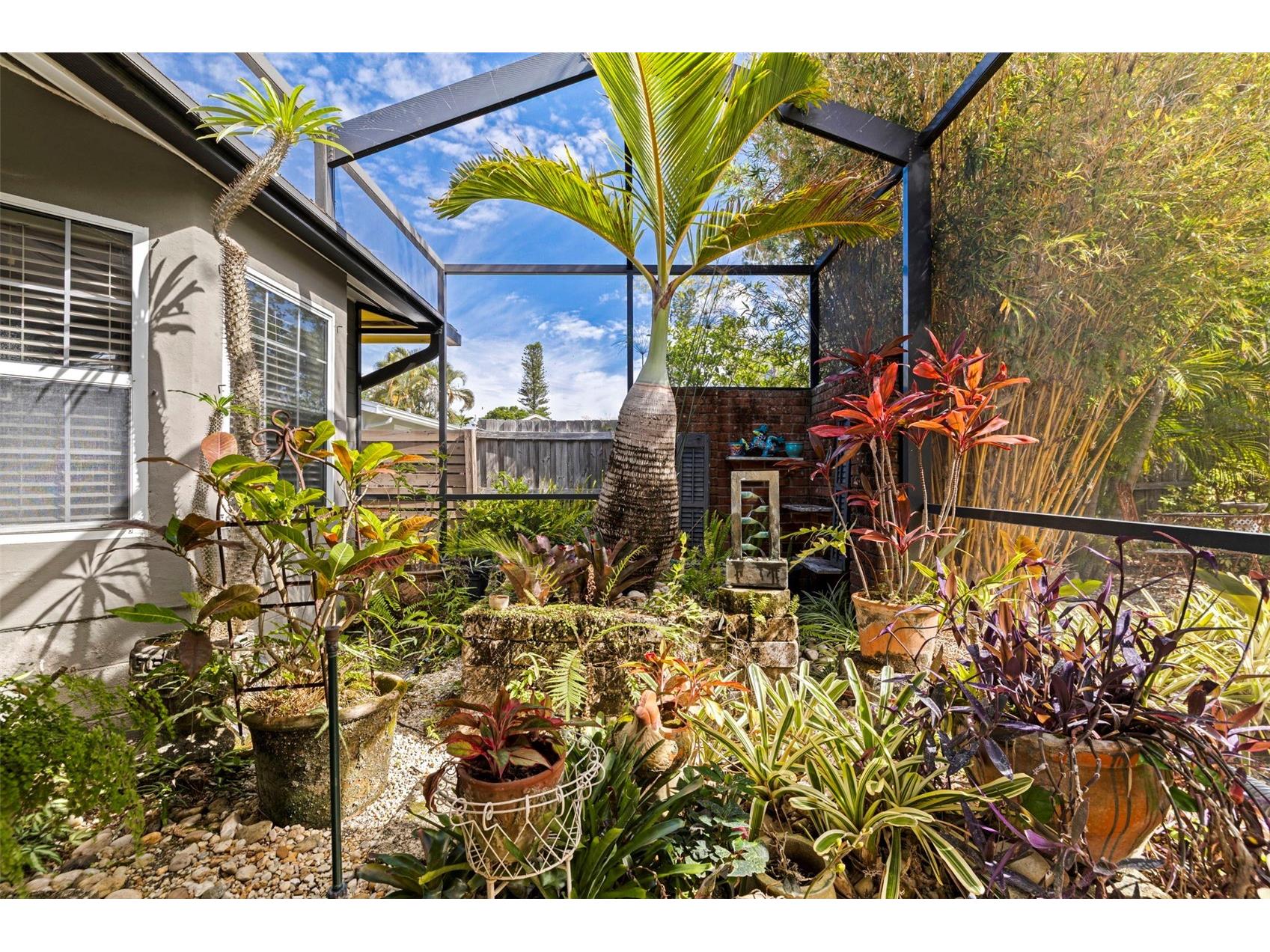 6848 16th Way S Saint Petersburg FL 33712 TB8501944 image9