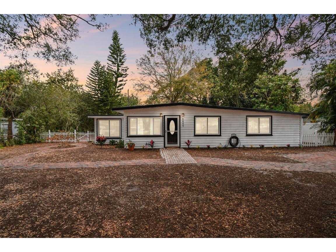 6849 13th Street N Saint Petersburg FL 33702 T3504184 image1