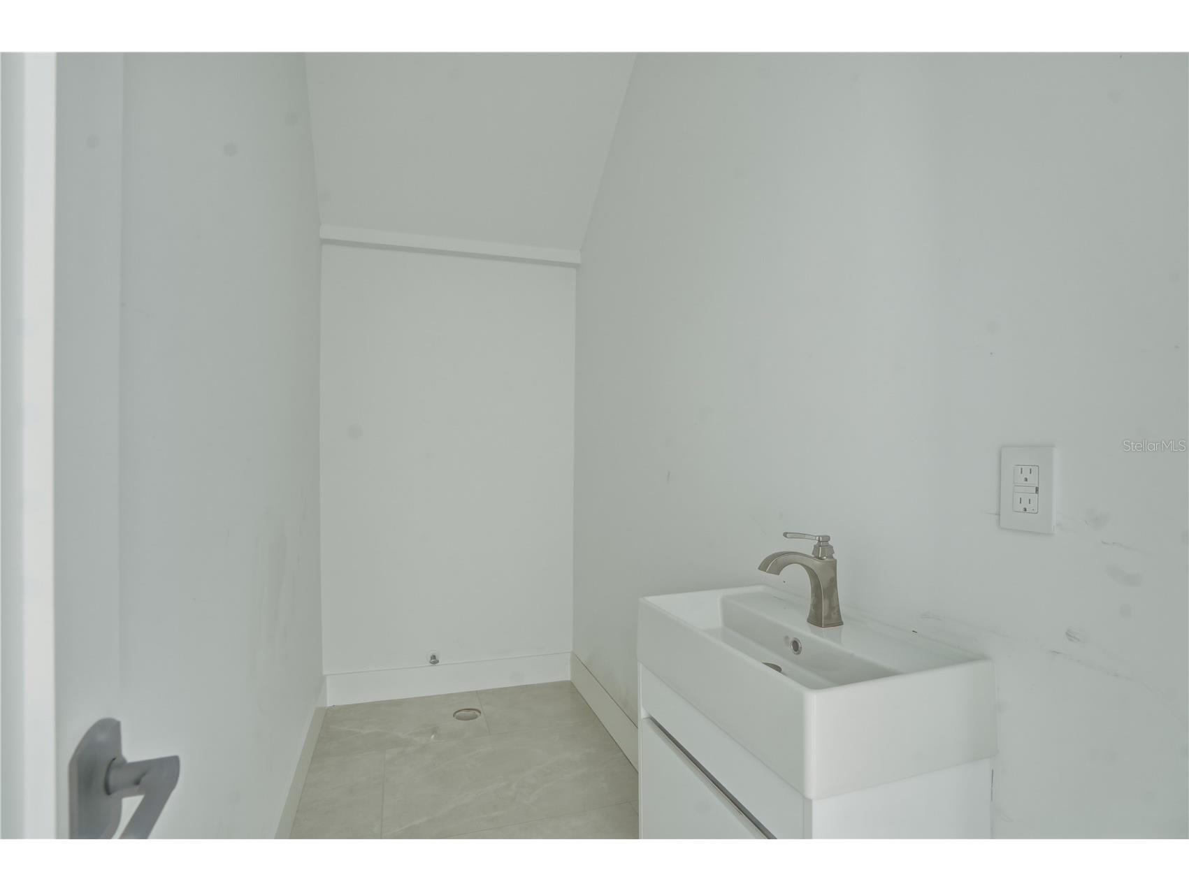 685 1st Avenue N Safety Harbor FL 34695 TB8503478 image10