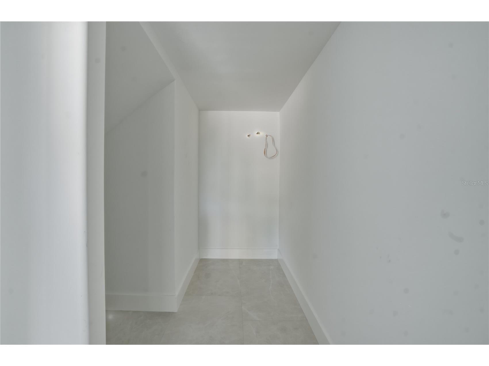 685 1st Avenue N Safety Harbor FL 34695 TB8503478 image9