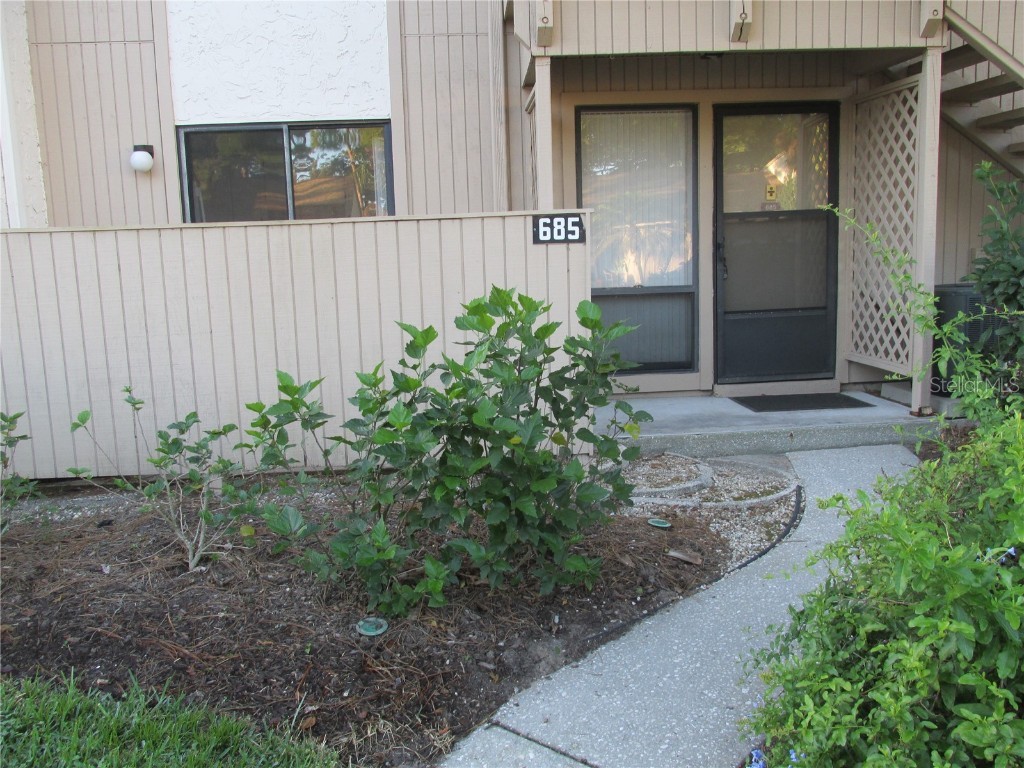 685 Bird Bay Circle #105 Venice FL 34285 N6125806 image1