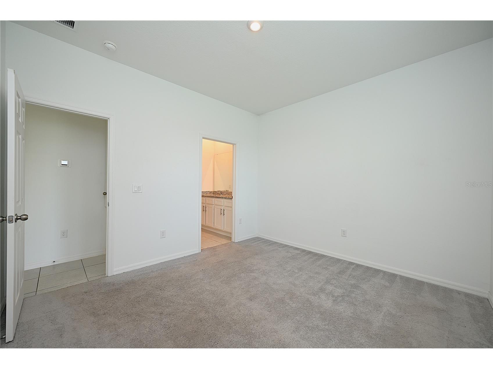 685 Crown Rose Drive Eagle Lake FL 33839 L4963798 image16