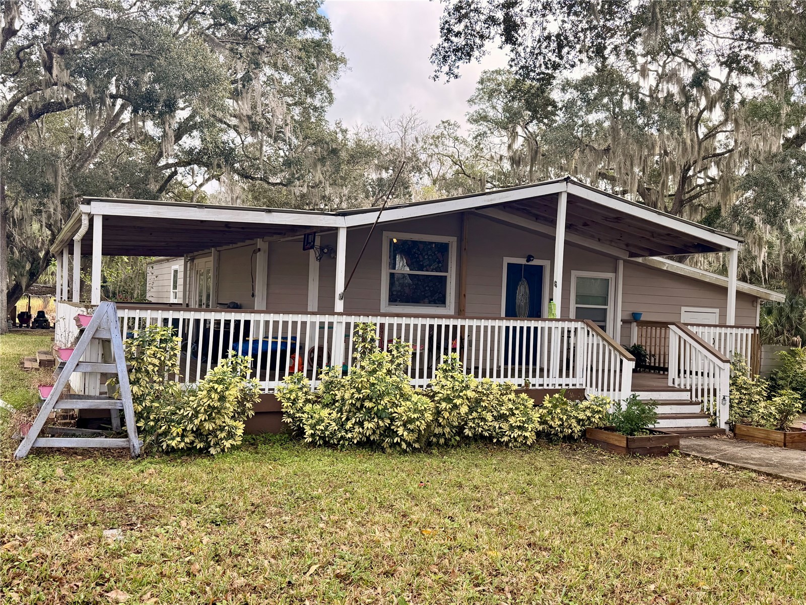 685 Eagle Watch Road Oak Hill FL 32759 - Indian Creek NS1086977 image1