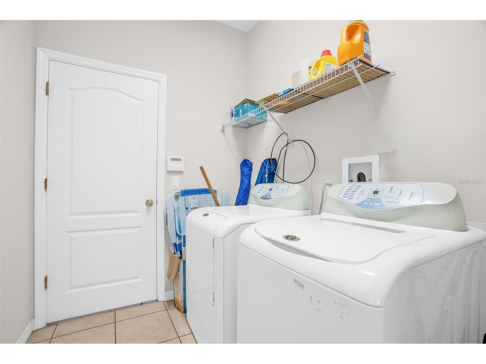 685 Malaga Deltona FL 32725 V4948978 image19