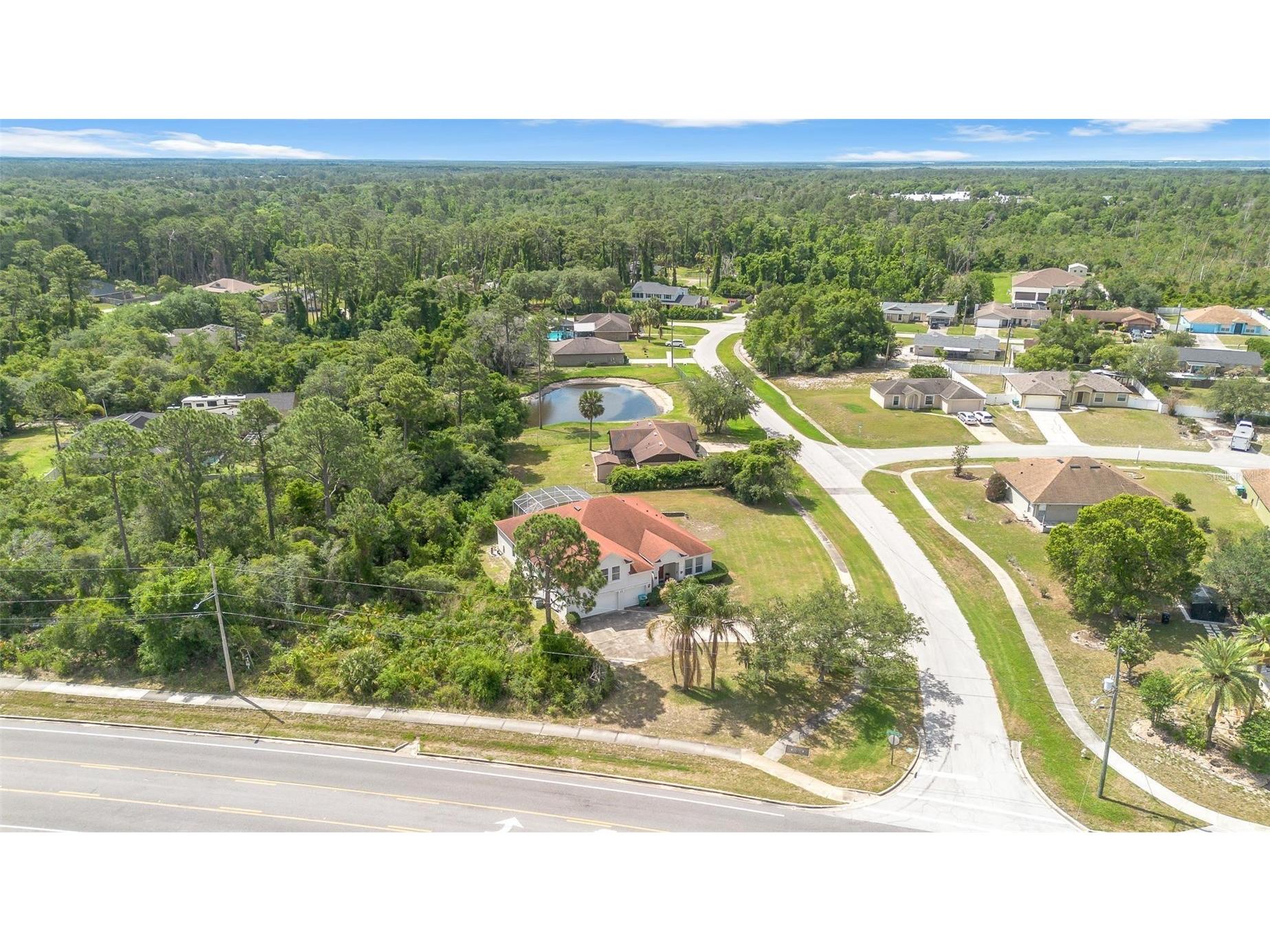 685 Malaga Deltona FL 32725 V4948978 image26