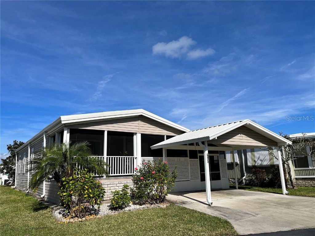 685 Mount Lancaster Avenue NE #641 Saint Petersburg FL 33702 U8186780 image1