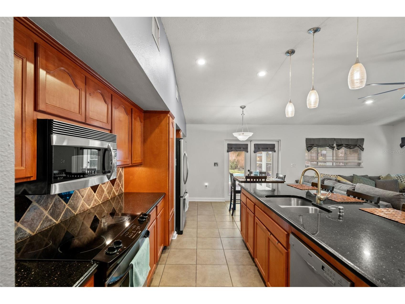 6850 119th Place Largo FL 33773 TB8527269 image10