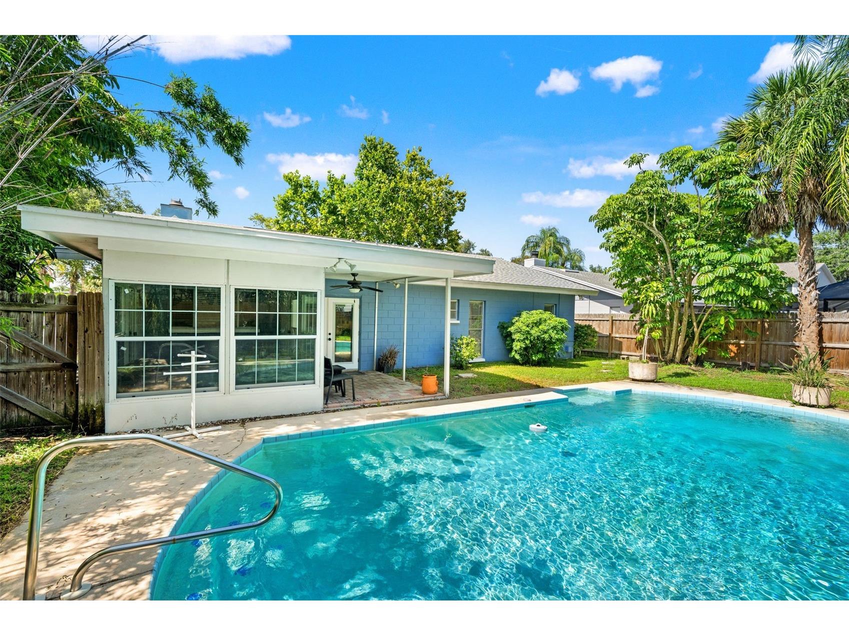 6850 119th Place Largo FL 33773 TB8527269 image32