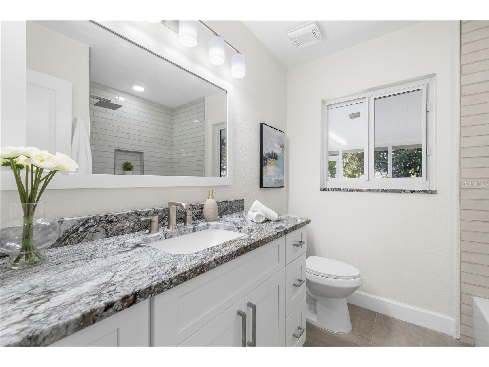 6850 7th Street S Saint Petersburg FL 33705 TB8456353 image37