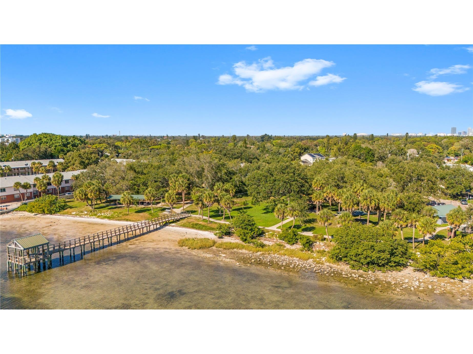 6850 7th Street S Saint Petersburg FL 33705 TB8456353 image55