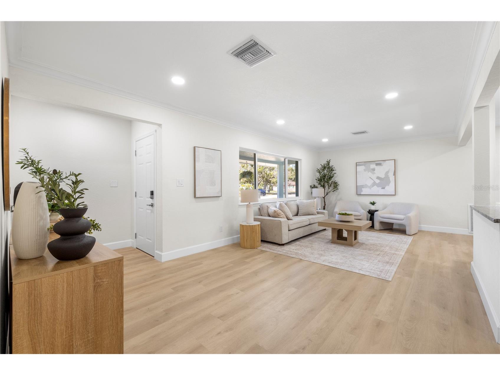 6850 7th Street S Saint Petersburg FL 33705 TB8456353 image9