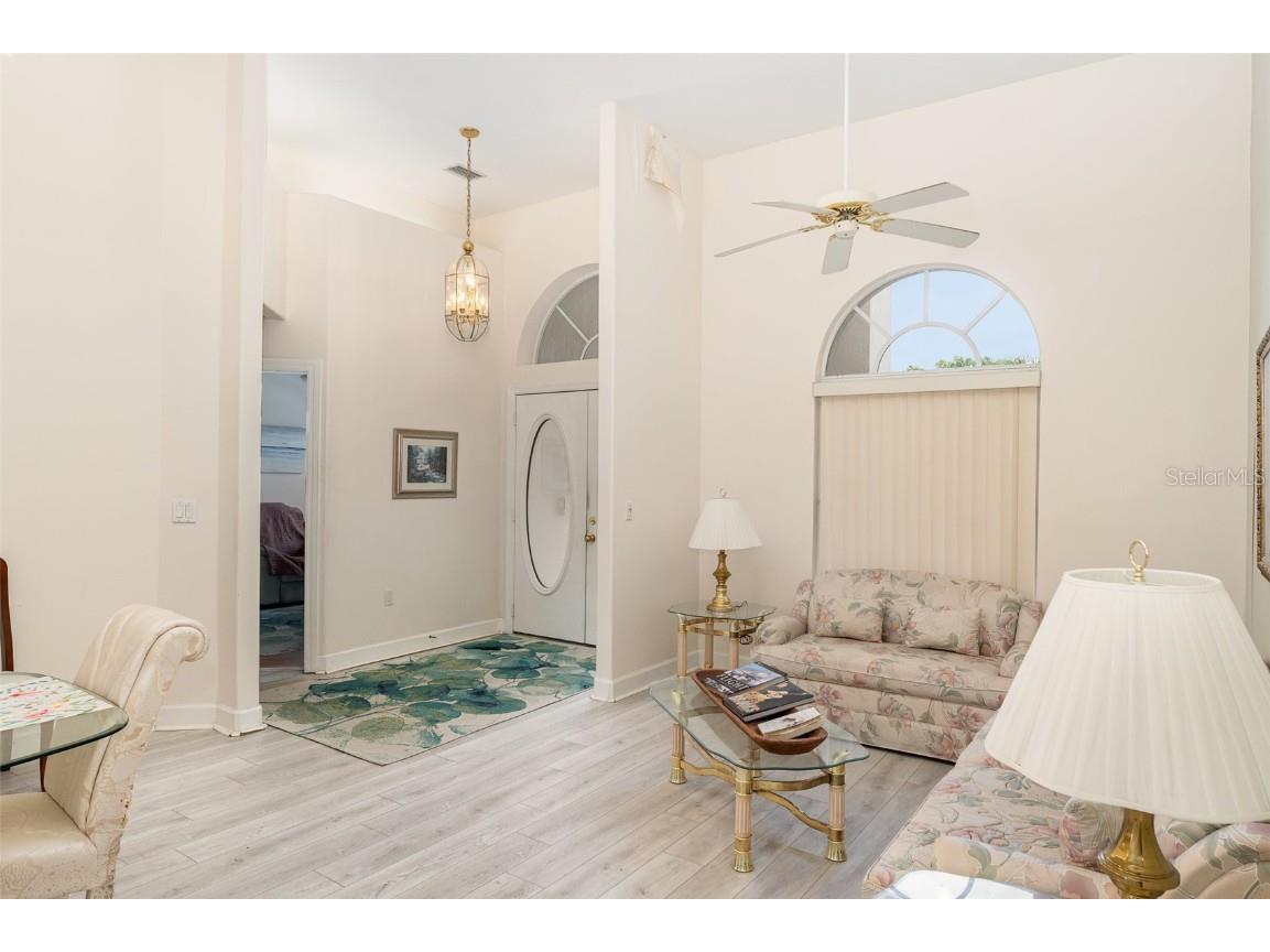 6850 Huntington Hills Boulevard Lakeland FL 33810 O6279686 image3