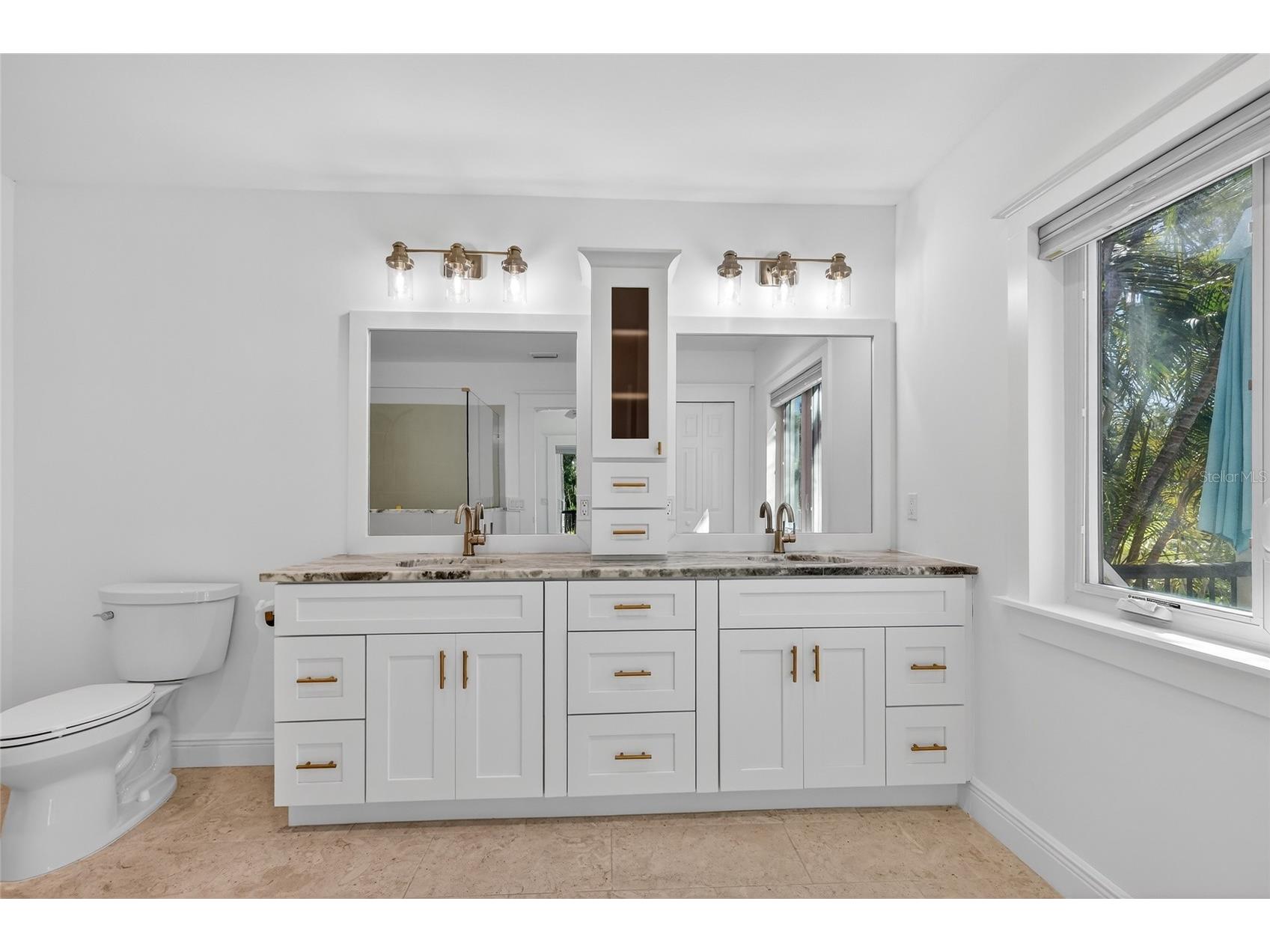 6851 Longboat Drive S Longboat Key FL 34228 A4675356 image15