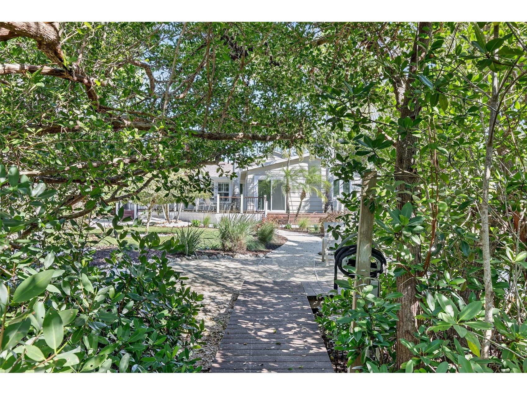 6851 Longboat Drive S Longboat Key FL 34228 A4675356 image28