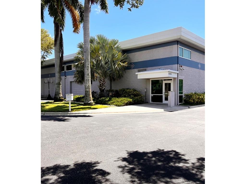 6851 Professional Parkway Lakewood Ranch FL 34240 TB8447593 image1