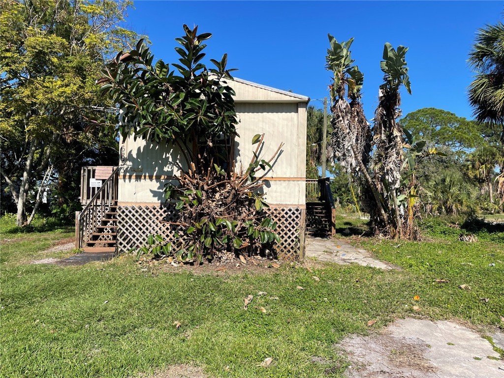 6853 Garden Drive New Port Richey FL 34652 W7851021 image1