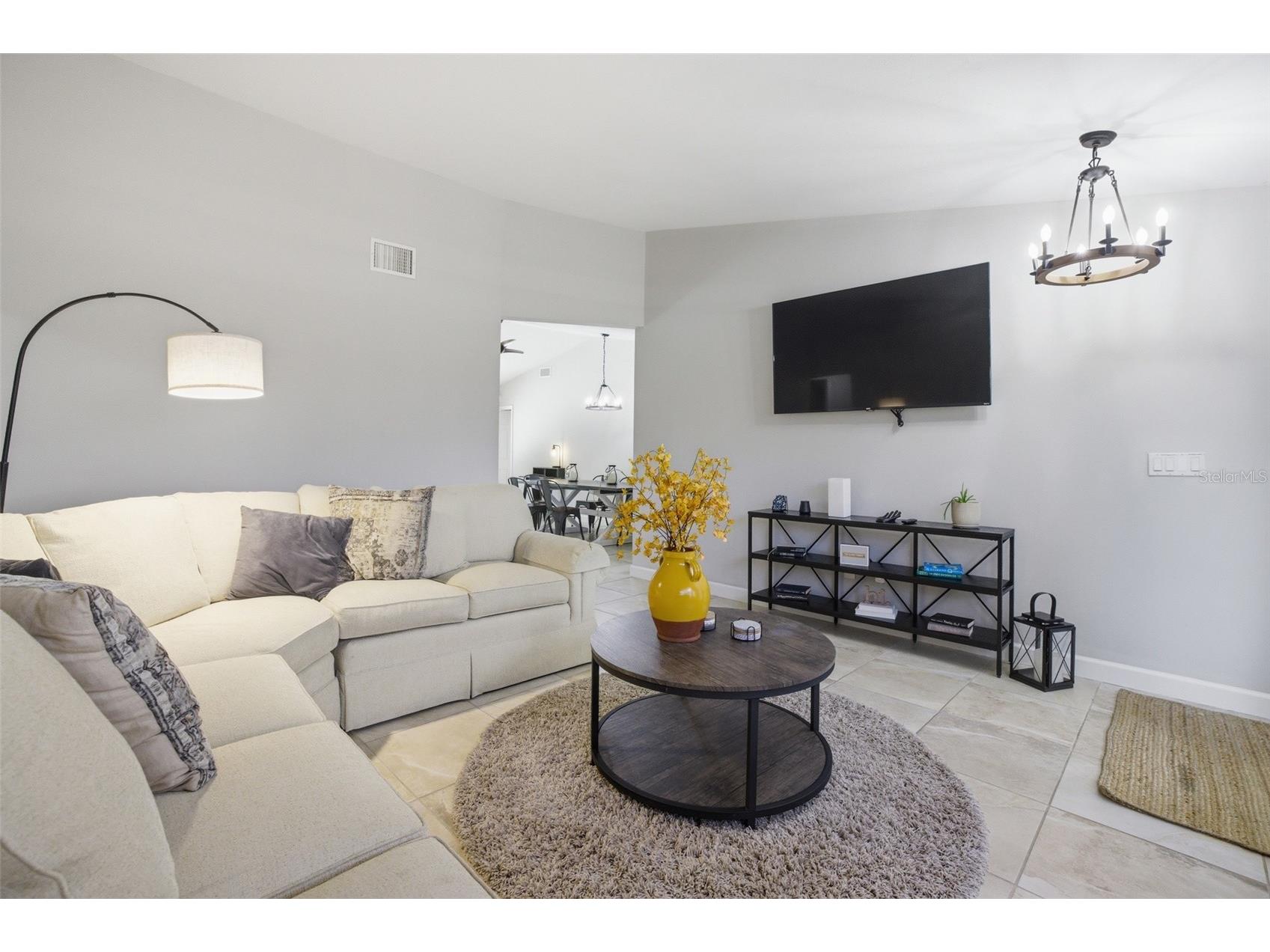 6856 Fairview Street Fort Myers FL 33966 C7527071 image4