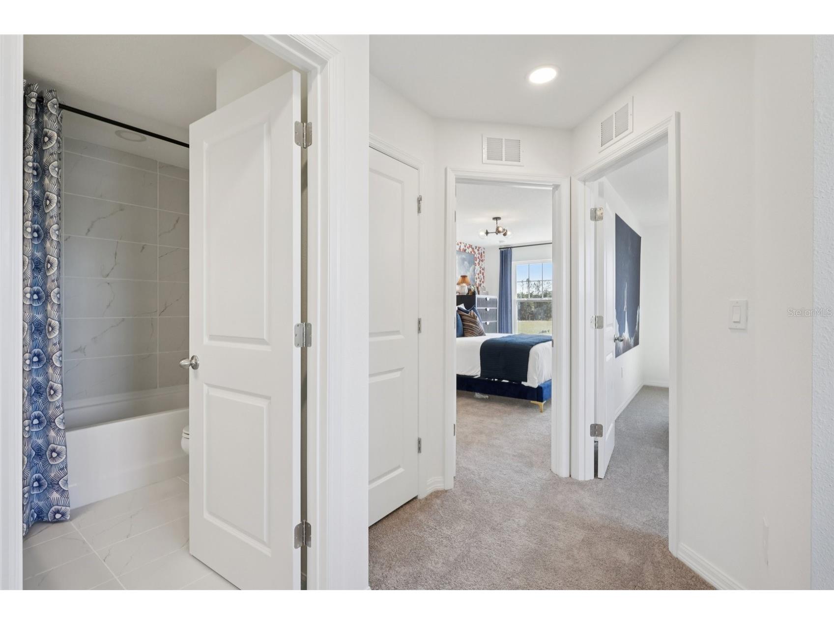 6856 Holcombe Down Drive Zephyrhills FL 33541 TB8473230 image19