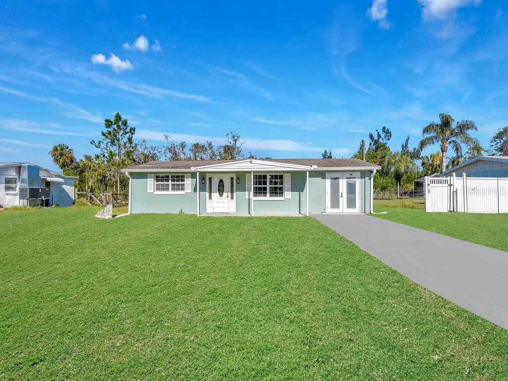 686 Muscogee Drive North Fort Myers FL 33903 C7501443 image1