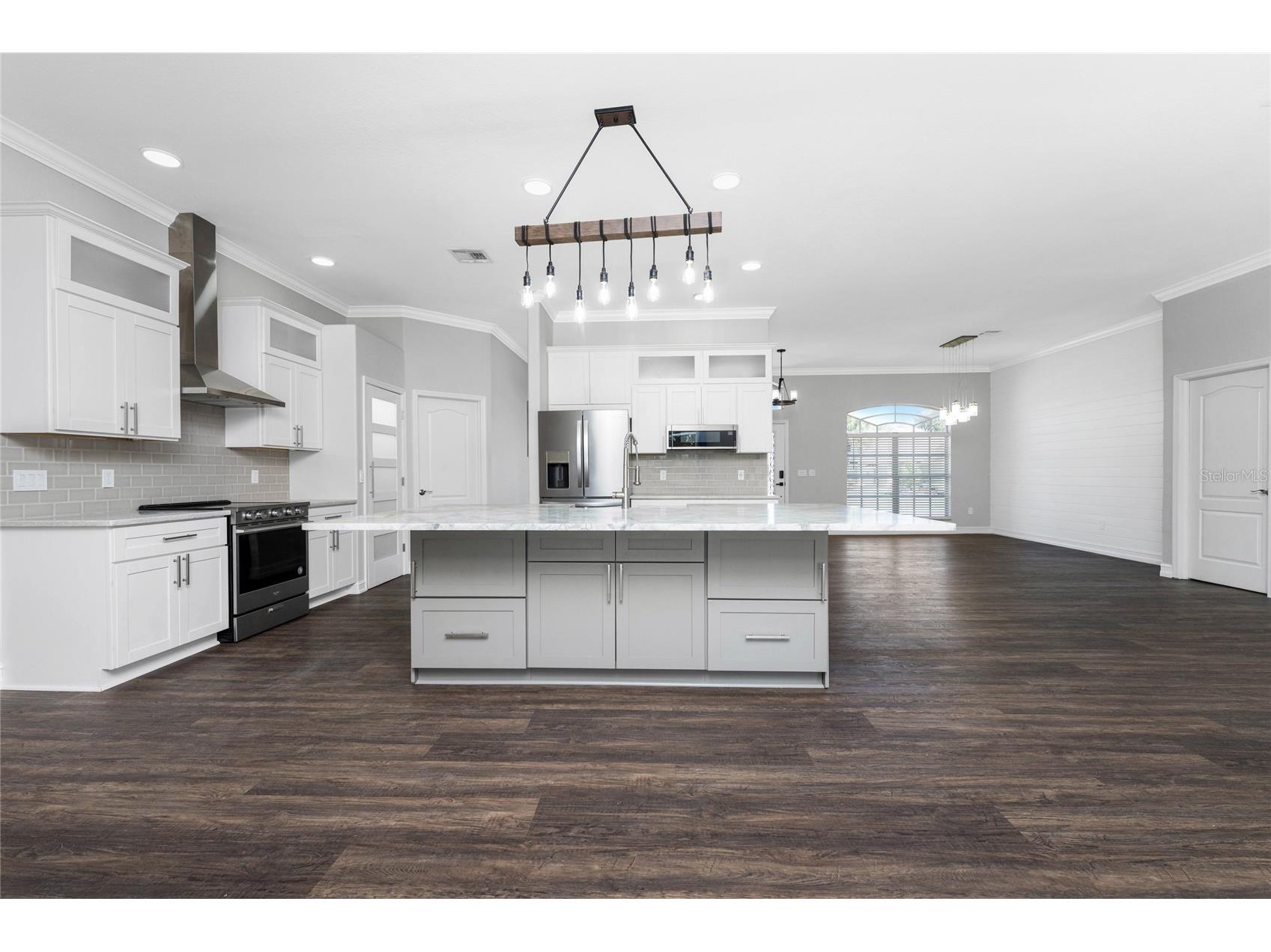 686 Rotonda Circle Rotonda West FL 33947 D6145903 image16