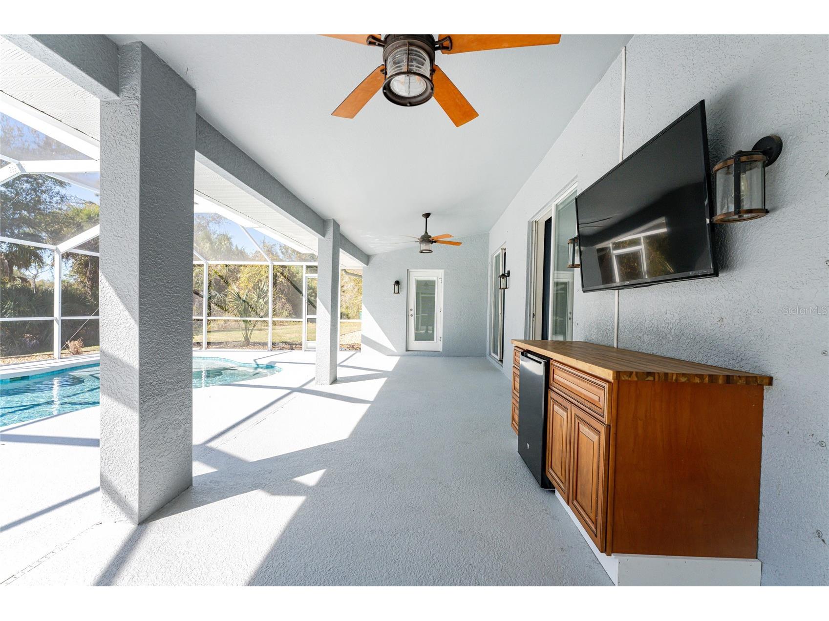 686 Rotonda Circle Rotonda West FL 33947 D6145903 image47