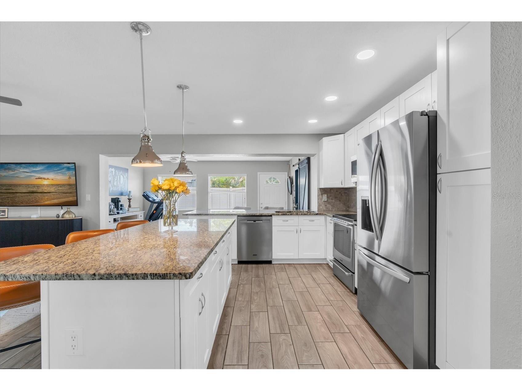 6860 14th Way S Saint Petersburg FL 33705 W7885393 image14