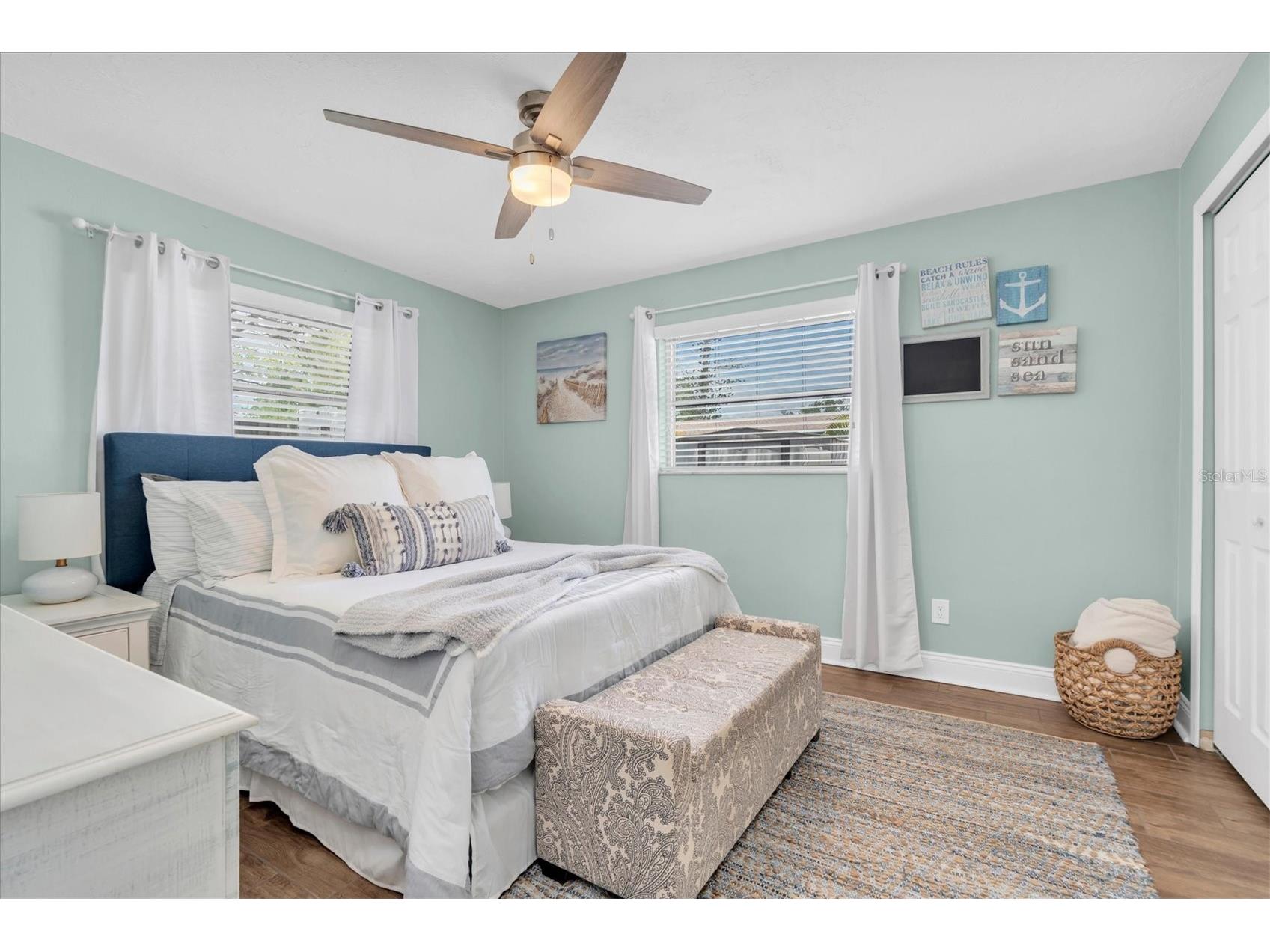 6860 14th Way S Saint Petersburg FL 33705 W7885393 image24
