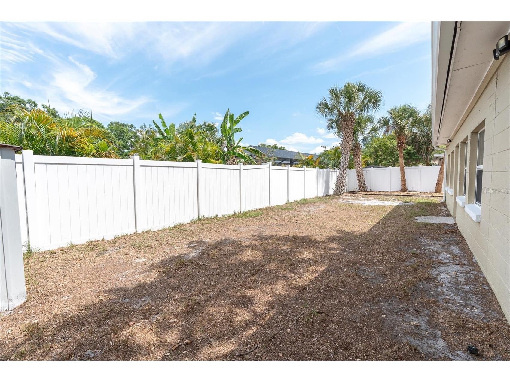 6860 14th Way S Saint Petersburg FL 33705 W7885393 image33