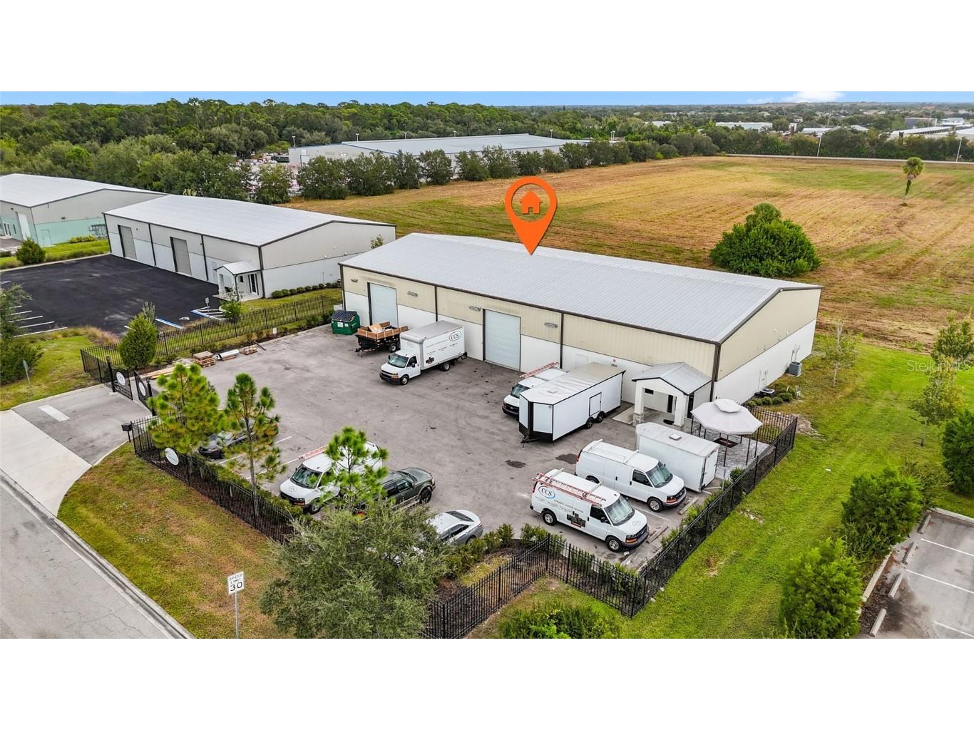 6860 28th Street Circle E Sarasota FL 34243 A4670166 image2