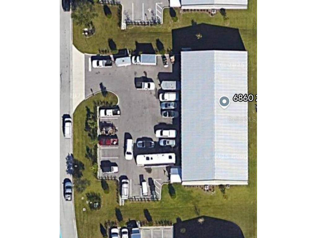 6860 28th Street Circle E Sarasota FL 34243 A4670166 image28