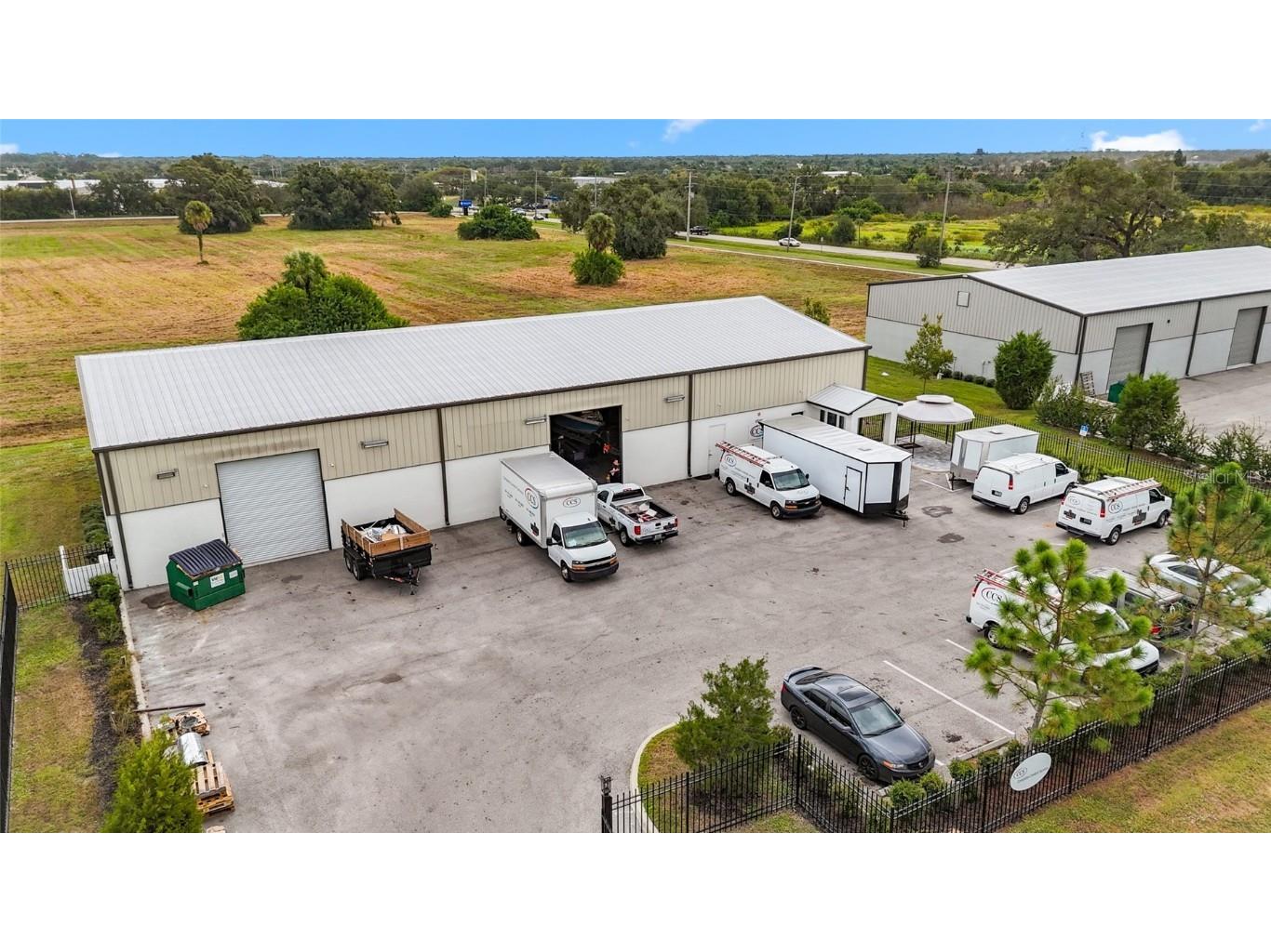 6860 28th Street Circle E Sarasota FL 34243 A4670166 image3