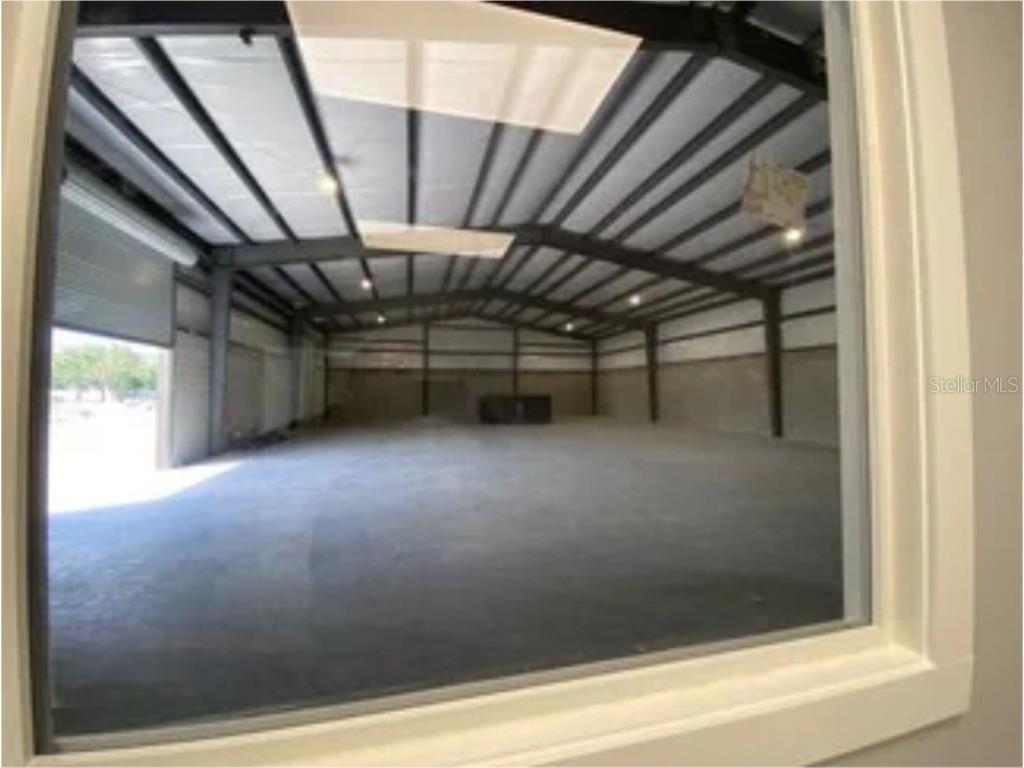 6860 28th Street Circle E Sarasota FL 34243 A4670166 image36