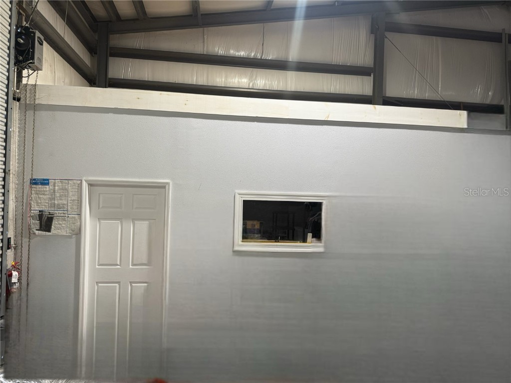 6860 28th Street Circle E Sarasota FL 34243 A4670166 image41