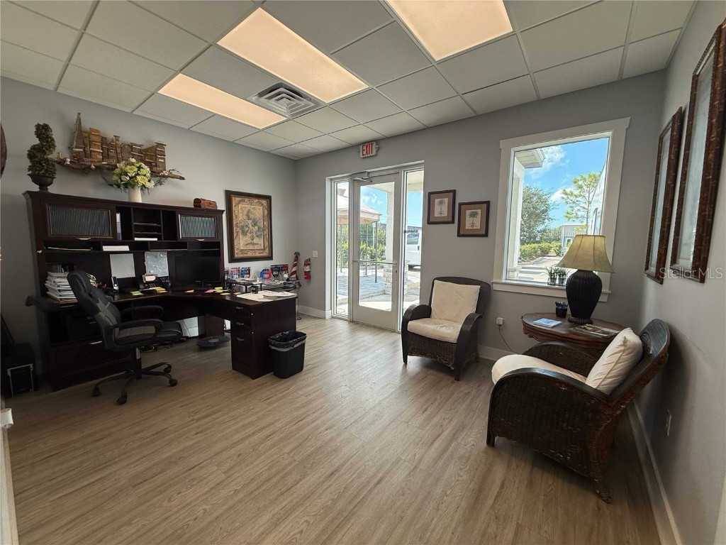 6860 28th Street Circle E Sarasota FL 34243 A4670166 image42