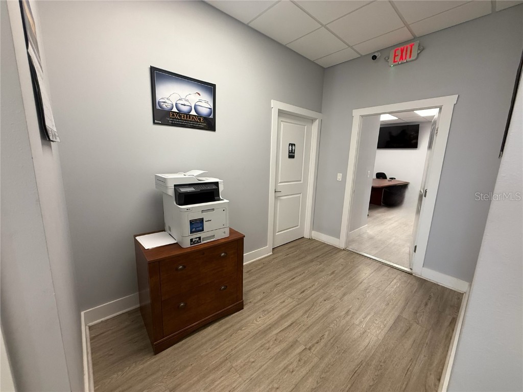 6860 28th Street Circle E Sarasota FL 34243 A4670166 image52