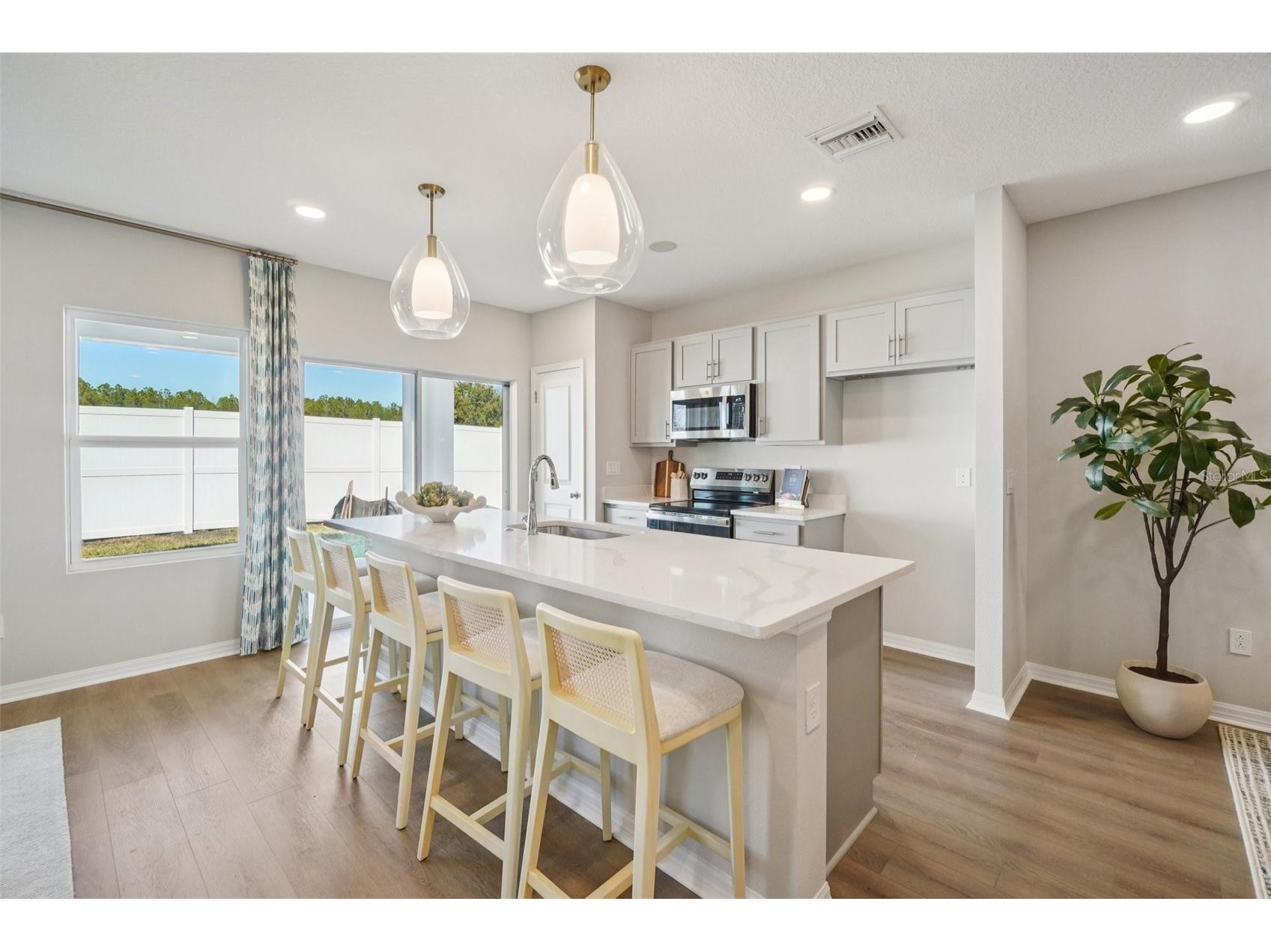 6860 Holcombe Down Drive Zephyrhills FL 33541 TB8483806 image8