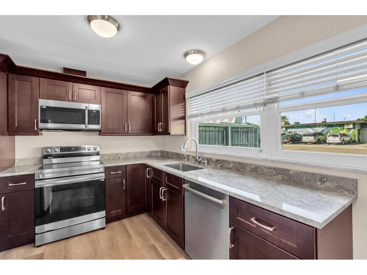 6860 Park Street S South Pasadena FL 33707 TB8459348 image4