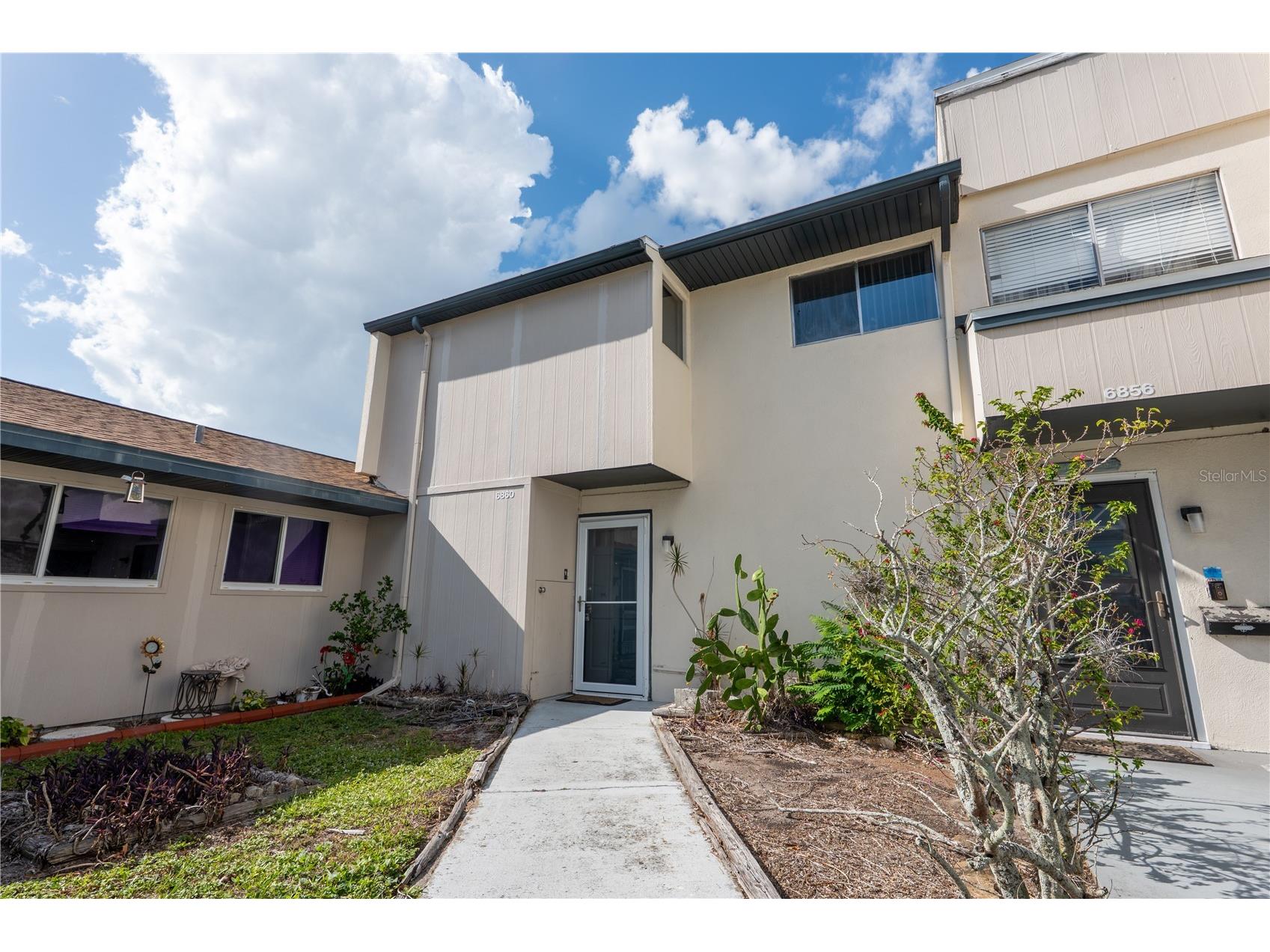 6860 Whitman Court #32B Sarasota FL 34243 TB8493215 image2