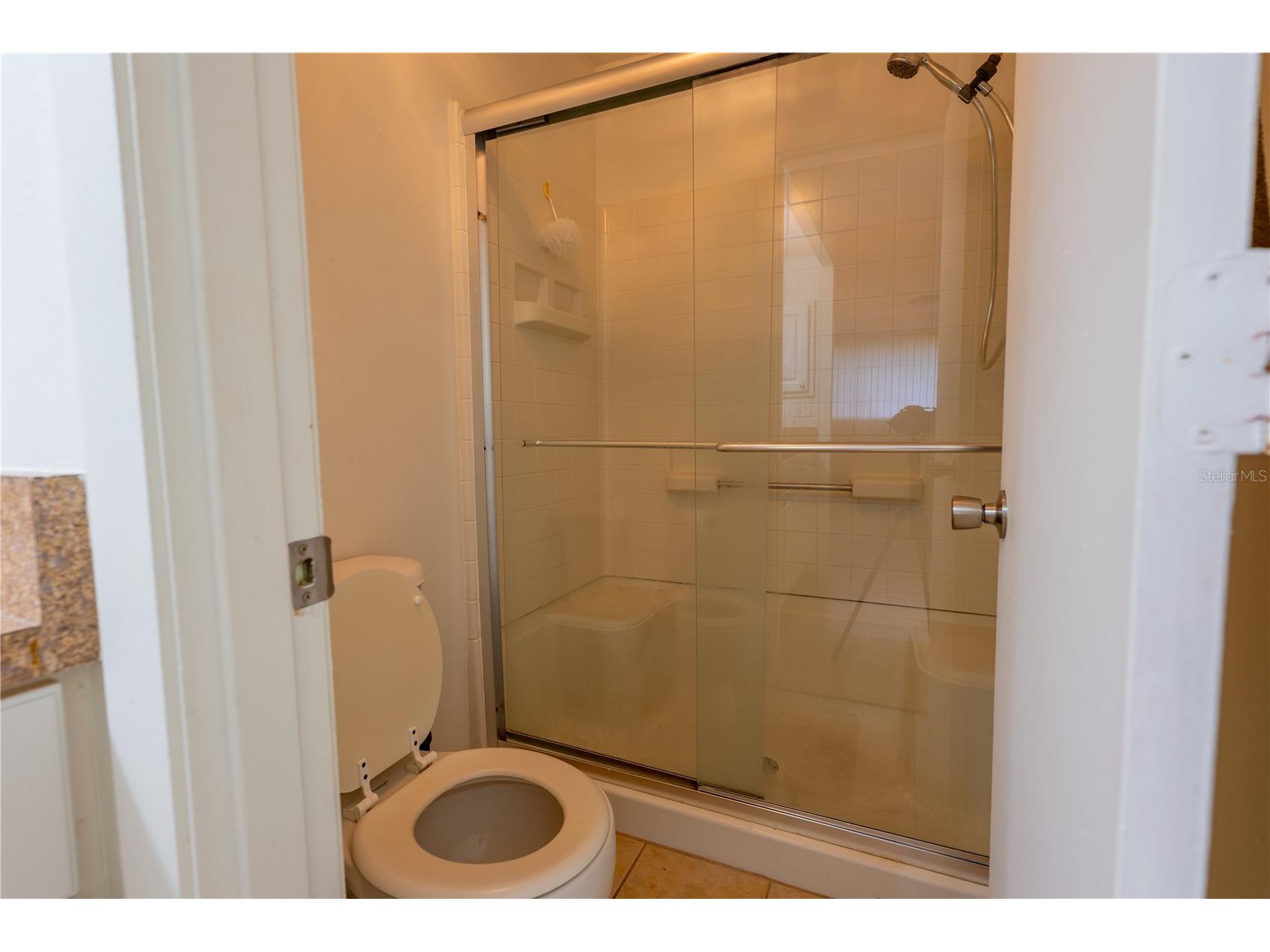 6860 Whitman Court #32B Sarasota FL 34243 TB8493215 image20