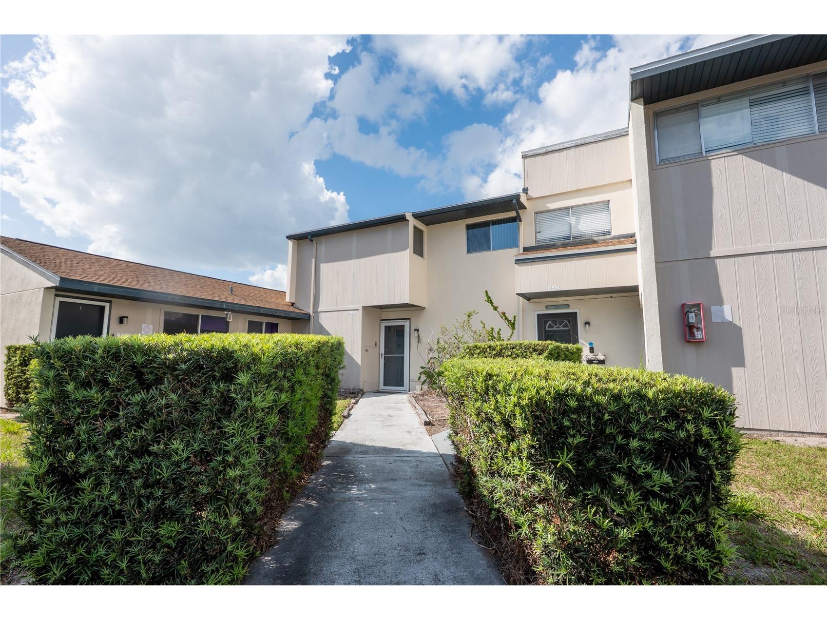6860 Whitman Court #32B Sarasota FL 34243 TB8493215 image3