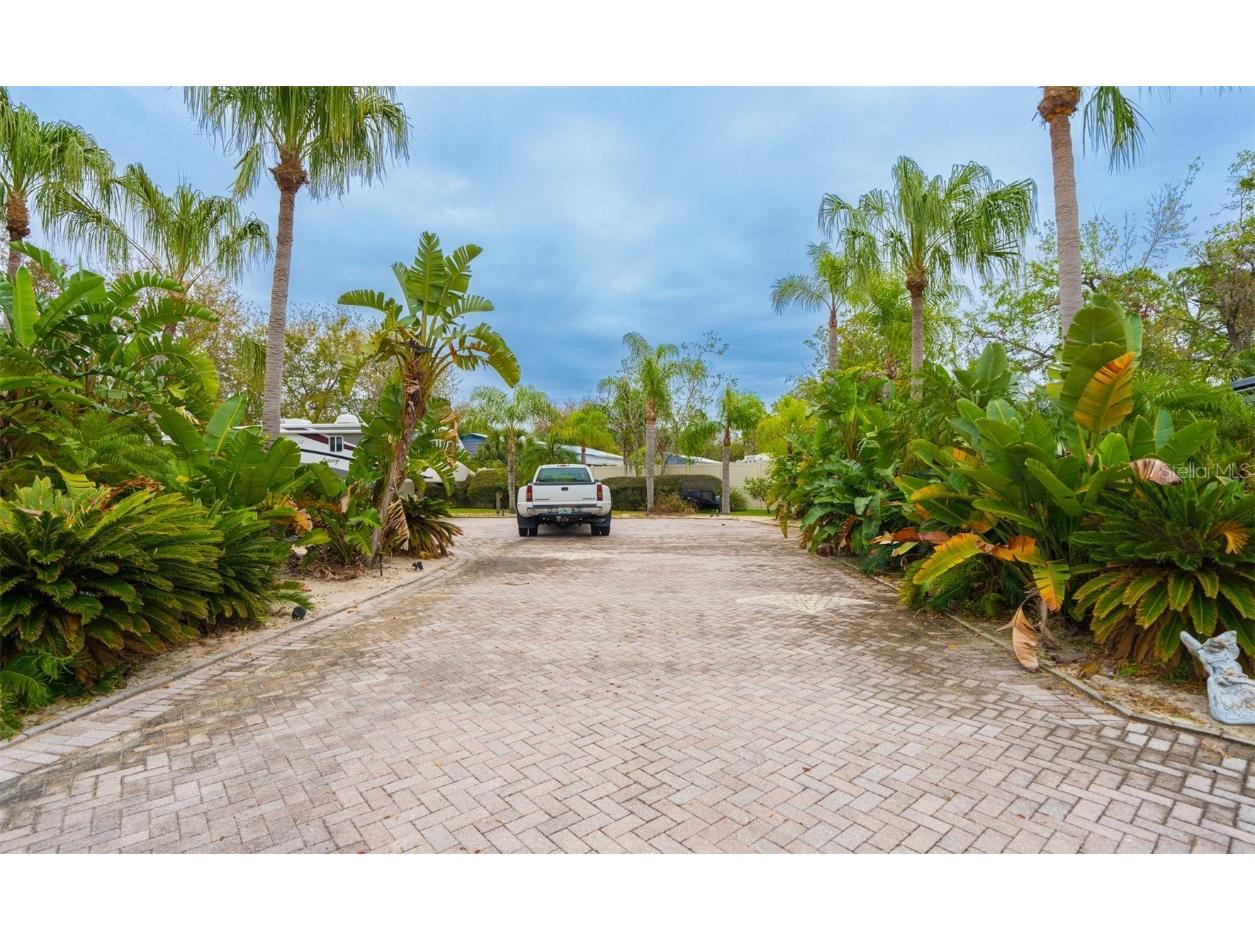 6861 Amanda Vista Circle Land O Lakes FL 34637 TB8346675 image17