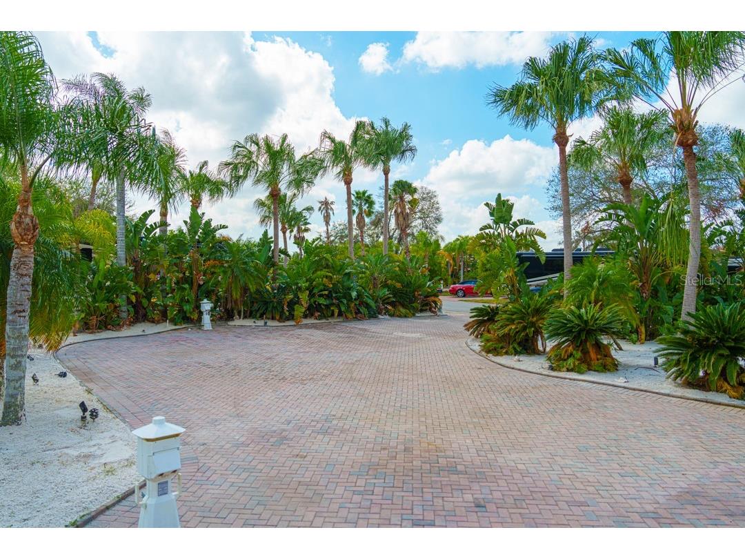 6861 Amanda Vista Circle Land O Lakes FL 34637 TB8346675 image41