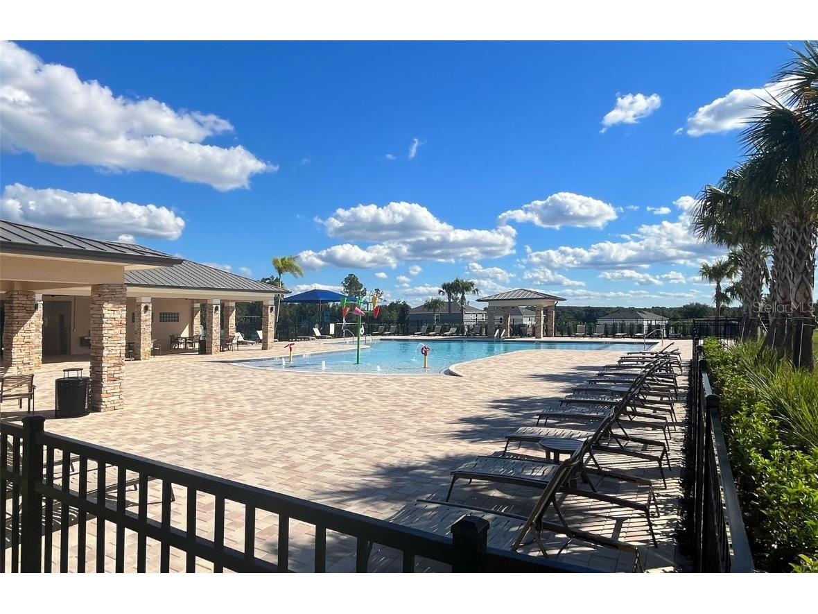 6863 Spanish Imperial Street Howey In The Hills FL 34737 O6355012 image4