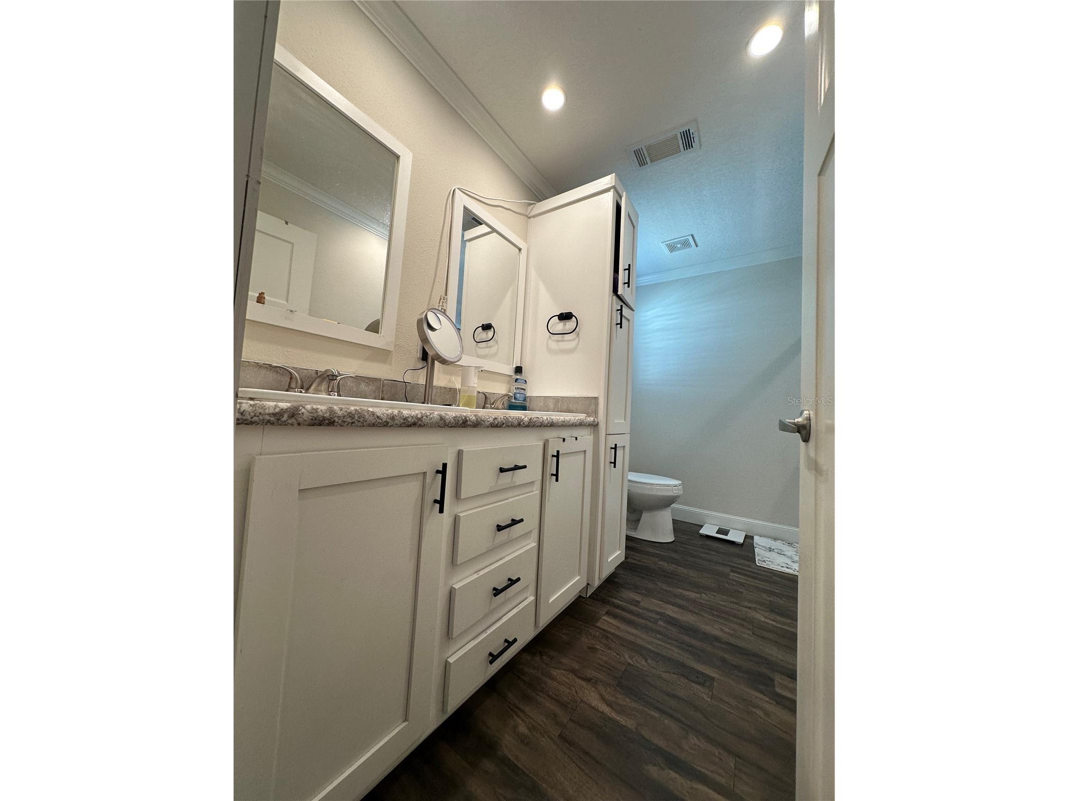 6867 NE 5th Street Ocala FL 34470 OM720102 image10