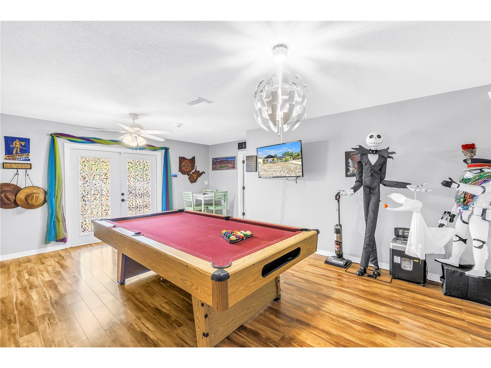 687 Jasmine Way S Saint Petersburg FL 33705 TB8510584 image17