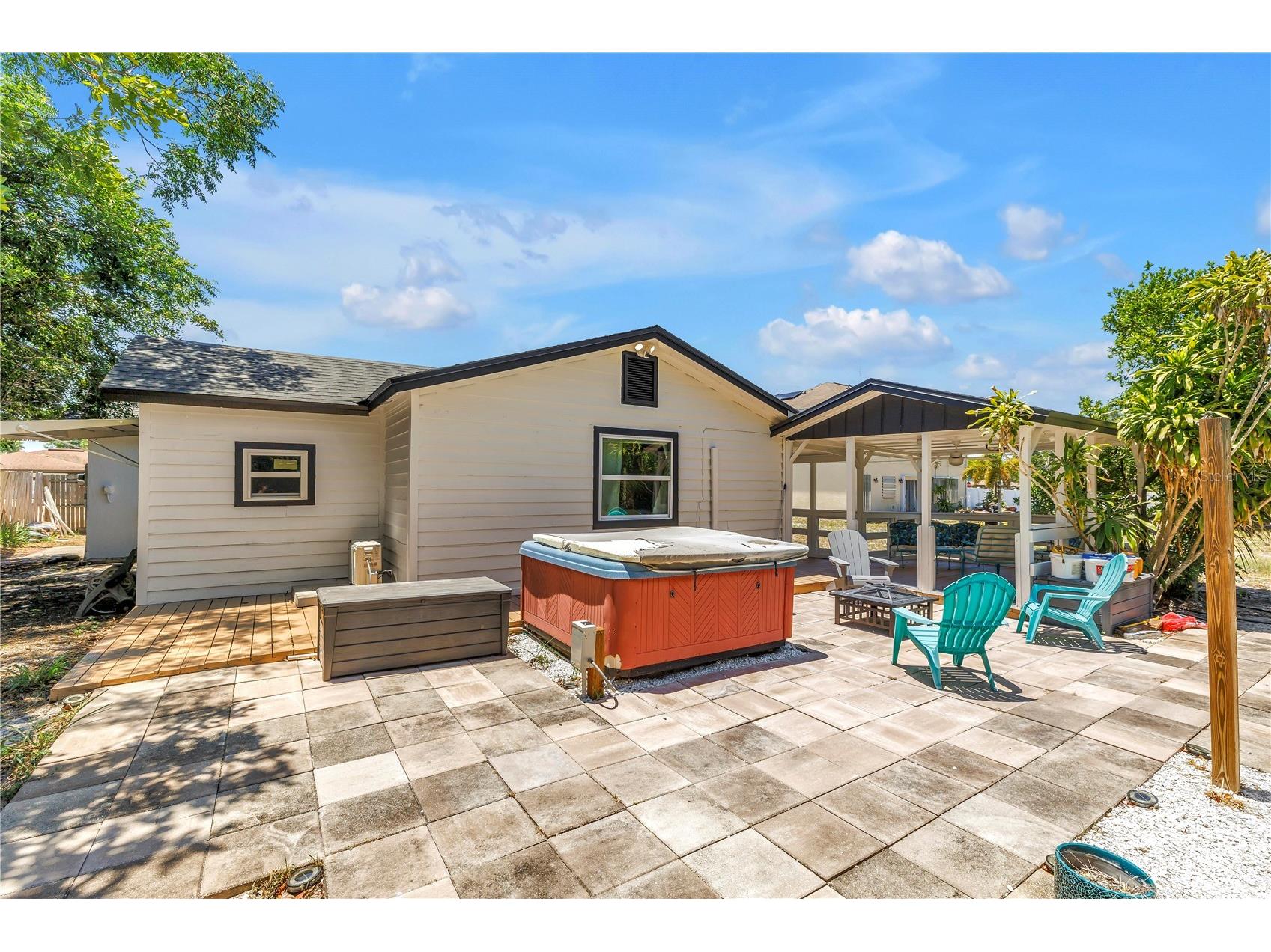 687 Jasmine Way S Saint Petersburg FL 33705 TB8510584 image39