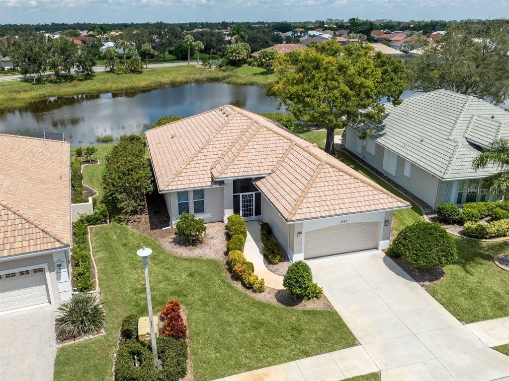 687 Lakescene Drive Venice FL 34293 N6128480 image1