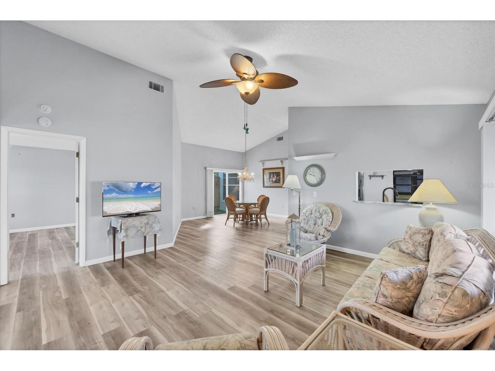 687 Linden Drive Englewood FL 34223 D6145787 image17
