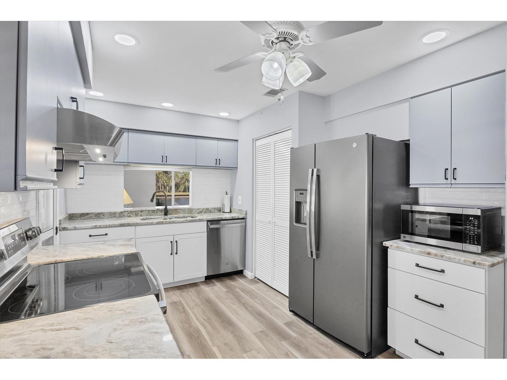 687 Linden Drive Englewood FL 34223 D6145787 image24